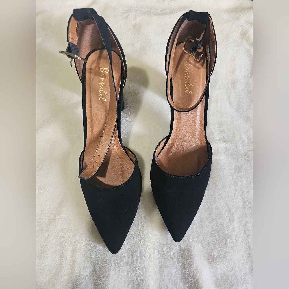 Bonnibel Women's Black Heels